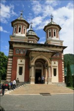 Catedrala Bucegilor, Manastirea Sinaia