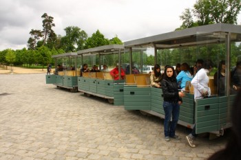 Trenul intern din Versailles