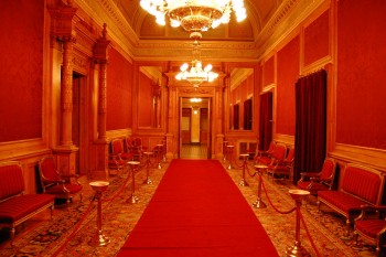 Salonul rosu  Opera 