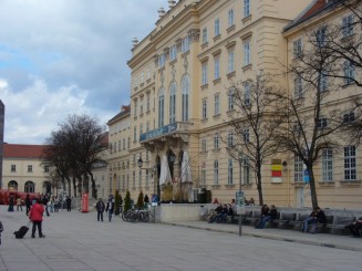 Parte din Muzeul Quartier - un complex inedit de muzee, biblioteci si apartamente rezidentiale in centrul orasului