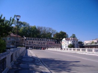 Lovech-podul rutier si zona veche