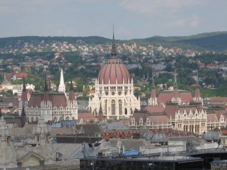 Basilica Sfantul Stefan (vedere catre Parlament)