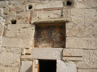 Biserica Densus, langa Sarmizegetusa Ulpia Traiana