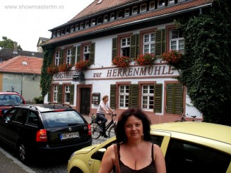Heidelberg, zona centrala, un restaurant buuuunnnn....