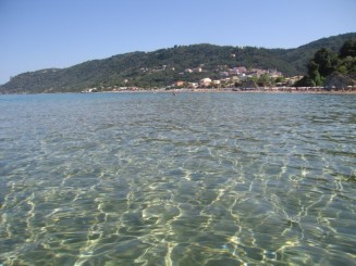 plaja Agios Gordis
