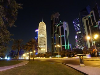 O plimbare nocturnă prin Doha