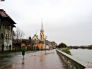 biserica reformata pe malul timisuli 1. decembrie 2011(ploua atrunci)