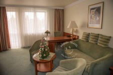 Oferta-Speciala-Ungaria-Hajduszoboszlo-Hotel-Silver-superior-appartment1-Smiley-Travel