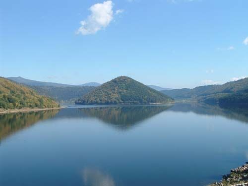 Cazare Baraj Zetea (sat Sub Cetate):