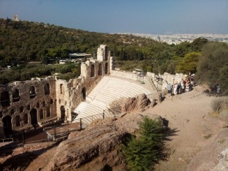 Teatrul lui Herodes Atticus (la baza Acropole)
