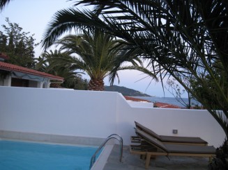 Grecia, Halkidiki: Ouranopolis (Hotel Eagles Palace, apartament cu piscina privata)