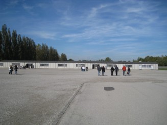 Germania, Lagarul nazist de la Dachau (una dintre baraci)