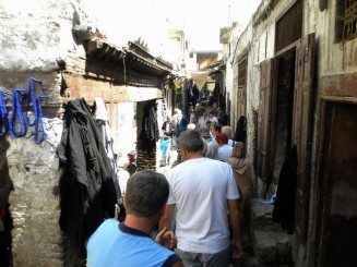 Medina (istorie, culoare şi mirosuri)- Fez, Maroc