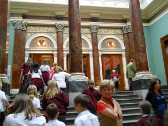 National Gallery,ii hol,mai departe nu se poate fotografia