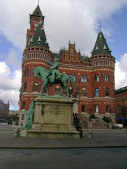 Aveti ce vedea in Helsingbord...
