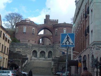 Aveti ce vedea in Helsingbord...