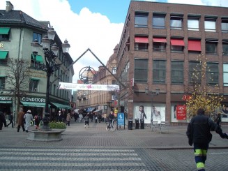 Aveti ce vedea in Helsingbord...