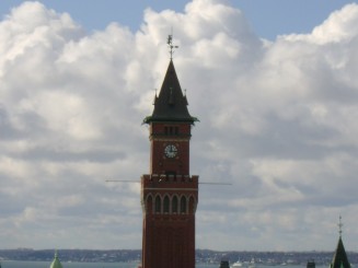 Aveti ce vedea in Helsingbord...
