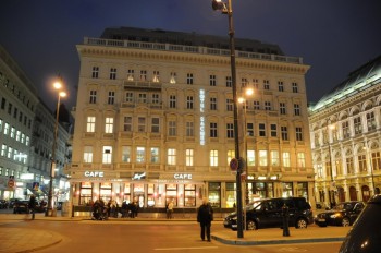 Promenada de seara prin centrul vechi al Vienei