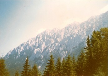 scuze, asta este piatra craiului