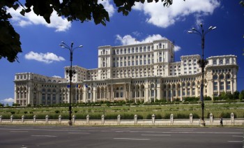 Casa Poporului, genial sau monstruos