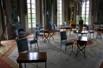 Camera Oglinzilor - foarte frumoase culori , camera mea preferata