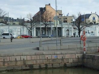 Zile senine in Helsinki...   nopti albe...