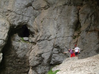 Circuitul Cetatile Ponorului