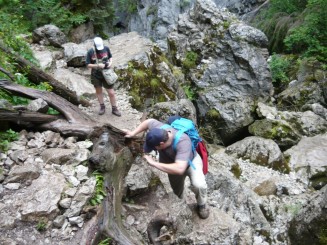 Circuitul Cetatile Ponorului