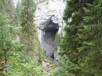 Circuitul Cetatile Ponorului