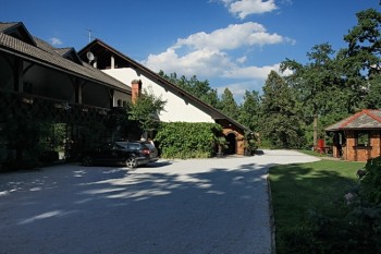 Bled Slovenia , vila Pibernik, locatie superba.