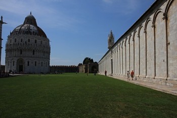 baptiseriul Pisa, Italia