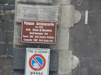 Catania si muntele Etna...