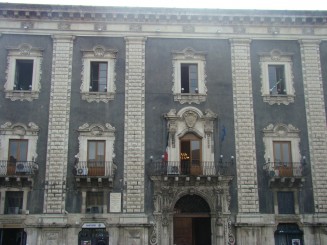 Catania si muntele Etna...