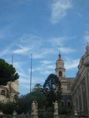 Catania si muntele Etna...