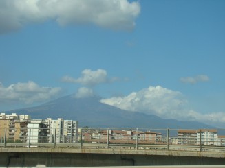 Etna si orasul