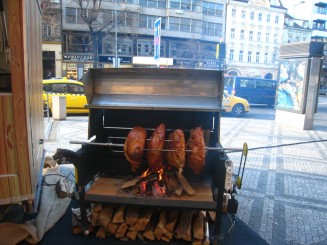 pe la targul de craciun- Praga