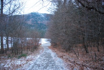 drumul spre lacul Sfanta Ana