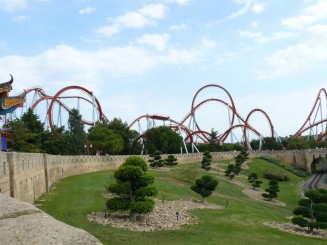 Port Aventura. China - DRAGON KHAN