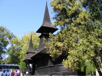 Bisericuta din lemn Sf. Maria