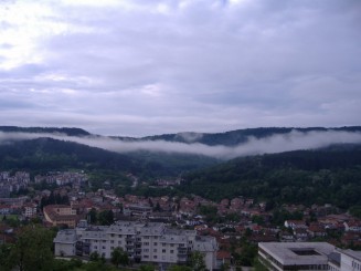 Tryavna-dimineata vazuta din camara de hotel