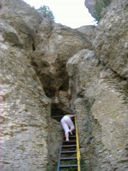 Cheile Dobrogei-grota Manastirii Cassian