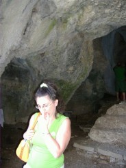 Cheile Dobrogei-grota Manastirii Cassian