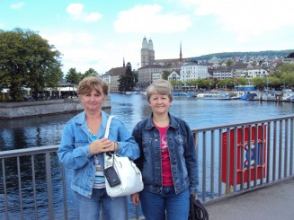 pe unul din podurile peste Limmat