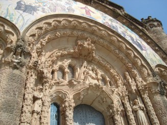 detaliu biserica veche