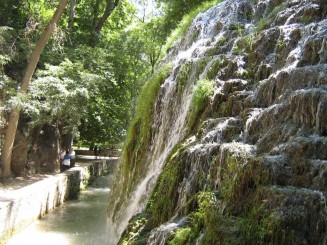 O oaza de racoare si verdeata in mijlocul unei tari aride