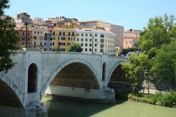 Tibrul si podurile Romei