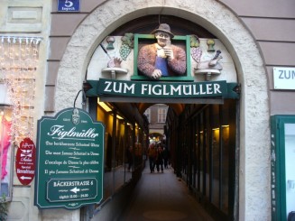 restaurantul celebru pentru reteta originala a snitzelului vienez