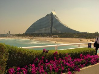 Dubai, Hotelul Burj Al Arab si alte minunatii