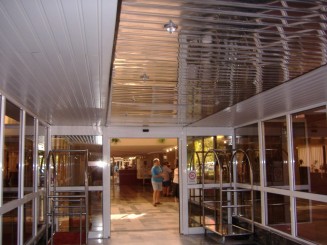 Baile Felix-intrarea in hotel Termal